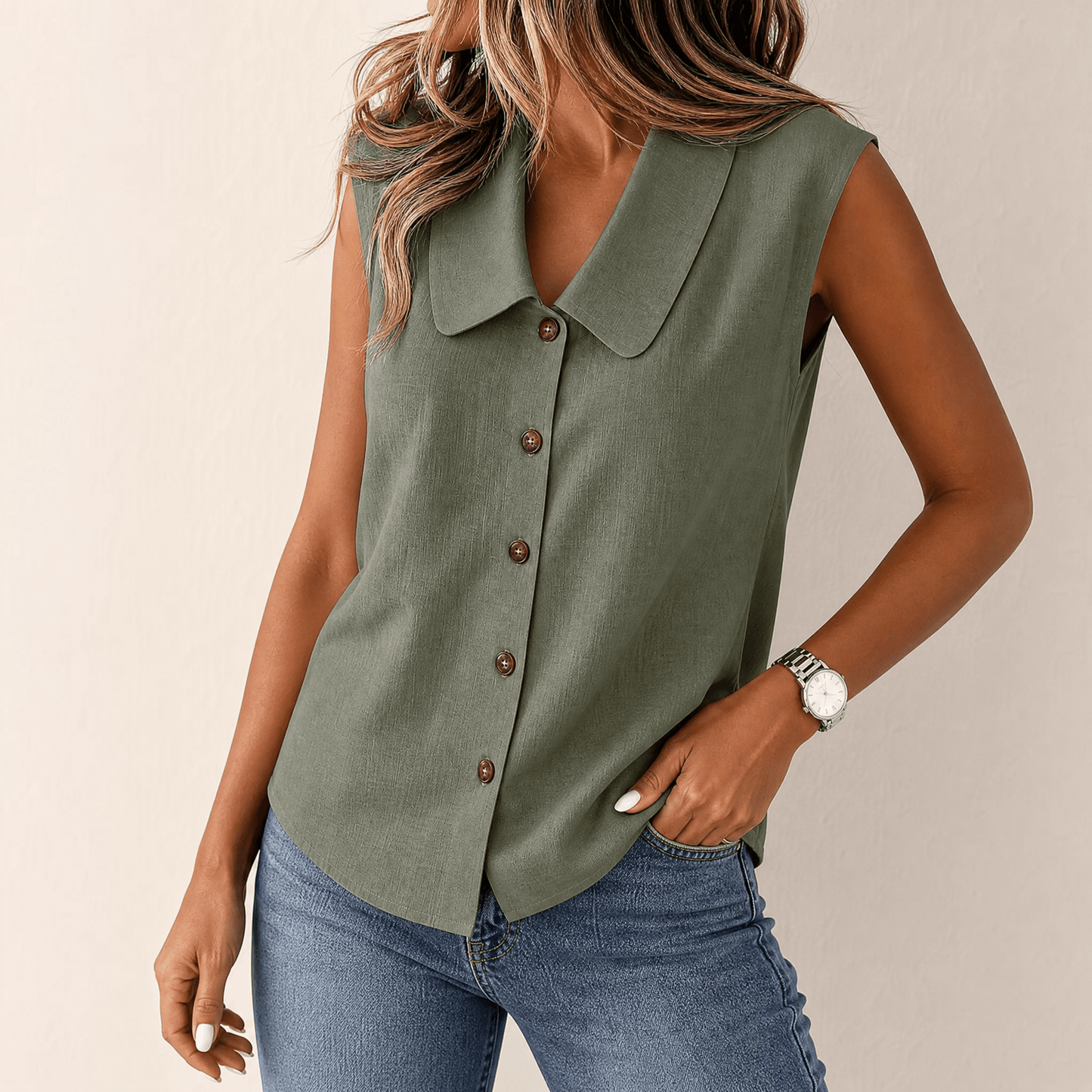 Chemise à col claudine pour l'été