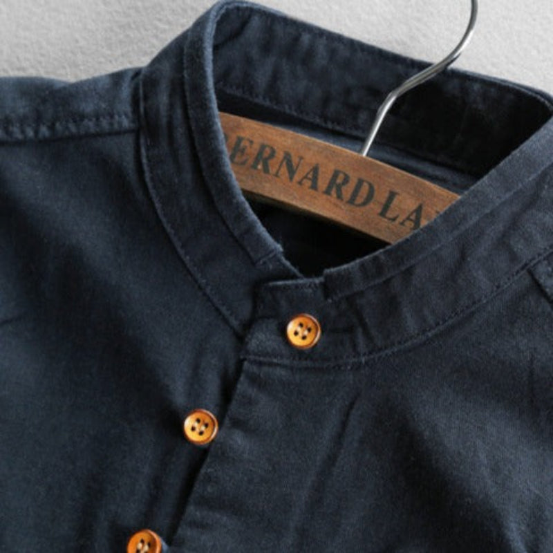 Chemise à manches longues et col officier pour homme