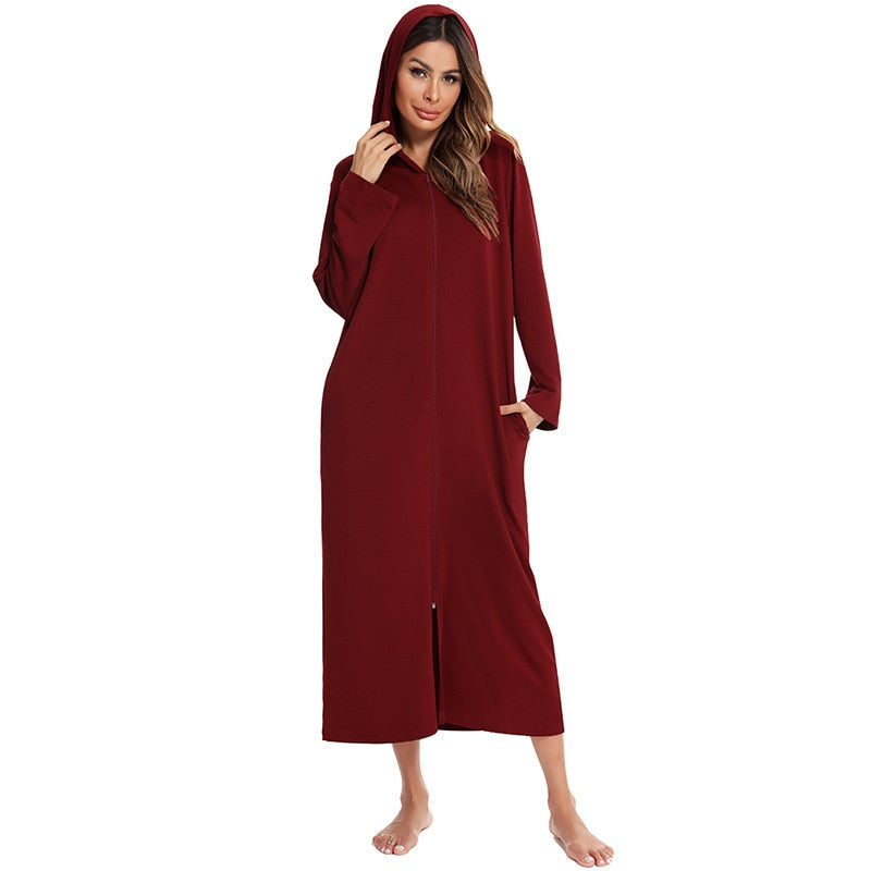 Chemise de nuit chaude à fermeture éclair et capuche