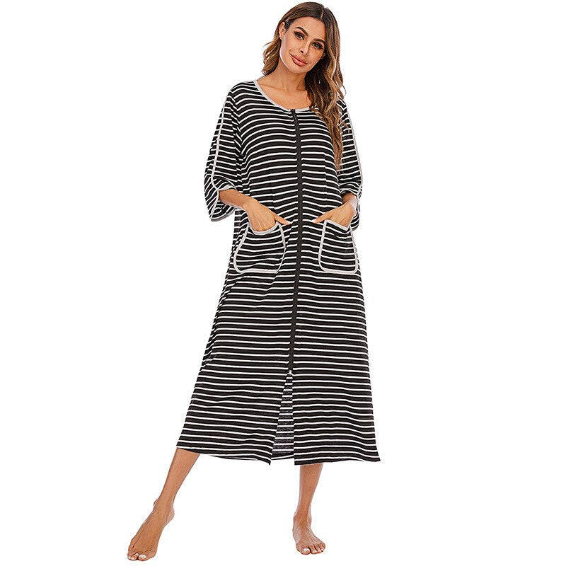 Chemise de nuit chaude à fermeture éclair et capuche