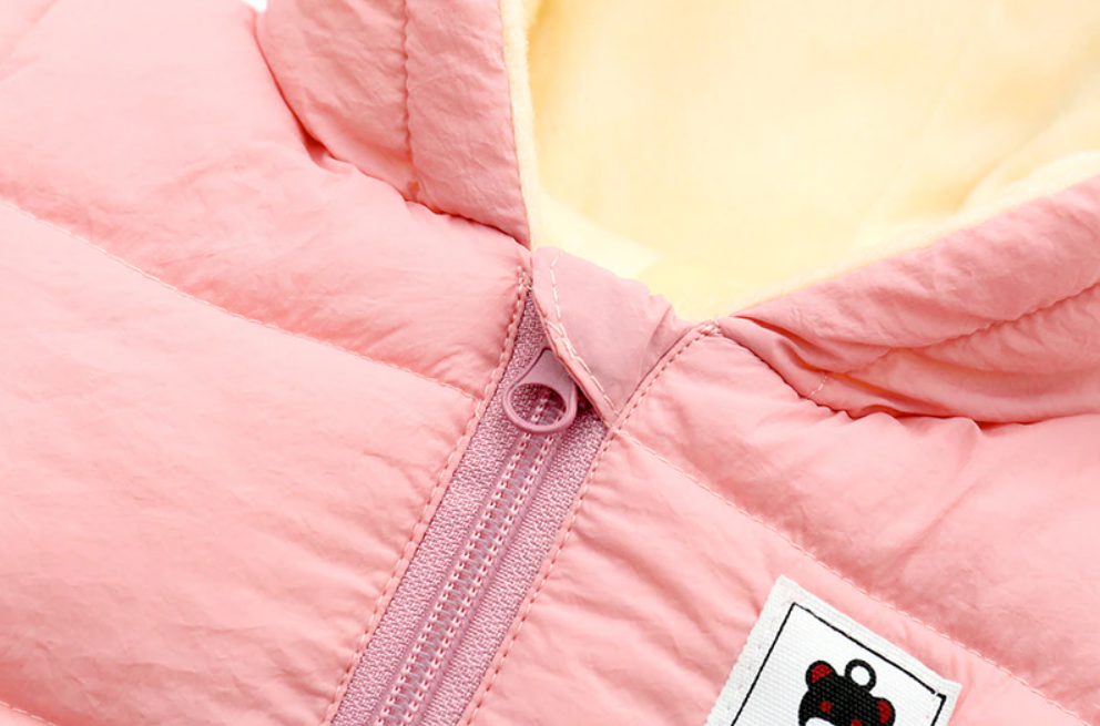 Combinaison de neige chaude et confortable avec petites oreilles pour enfant