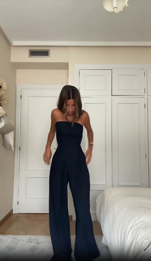 Combinaison femme sans bretelles légère pour l'été