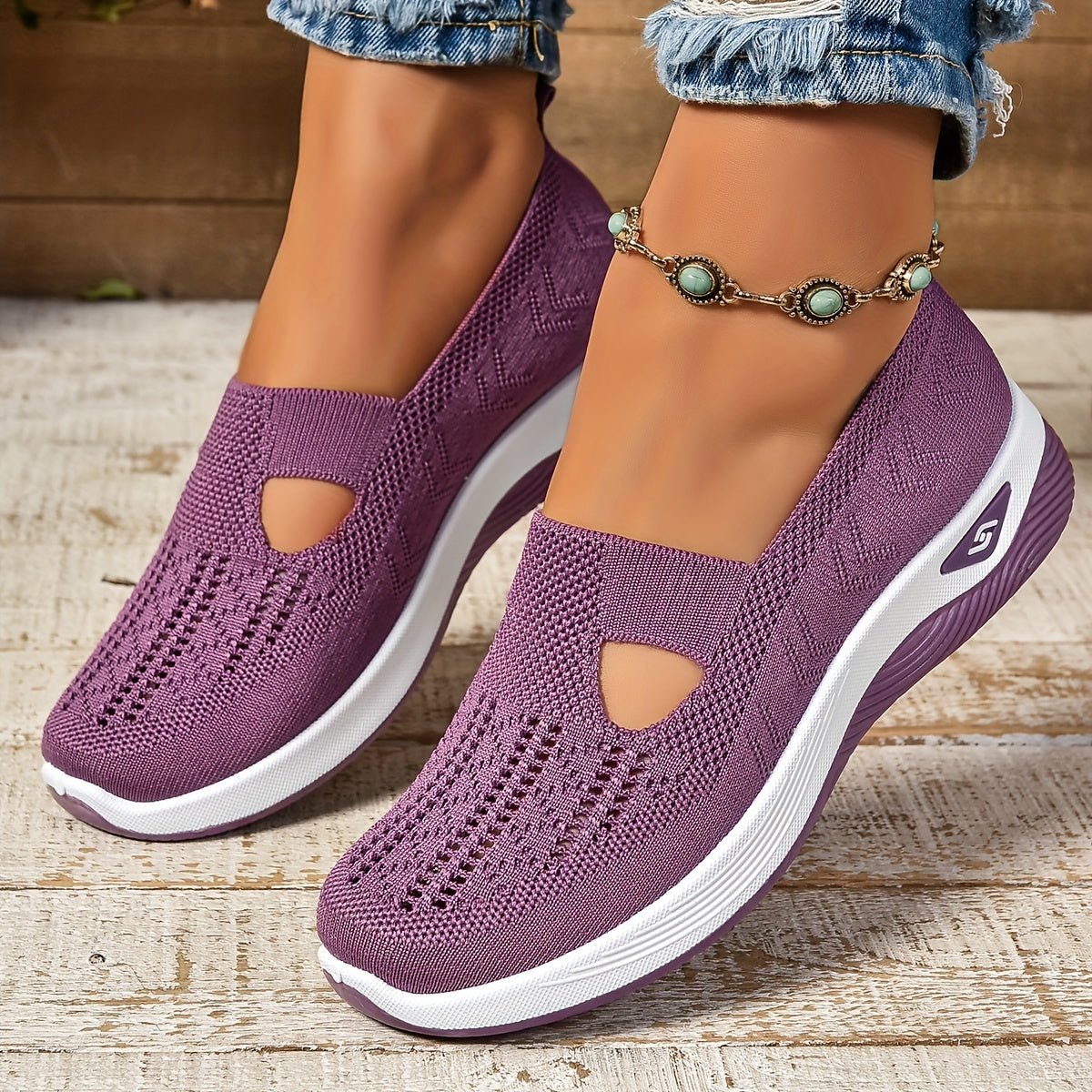 COMFORTIDE – Orthopedic Women's Slippers for All-Day Comfort