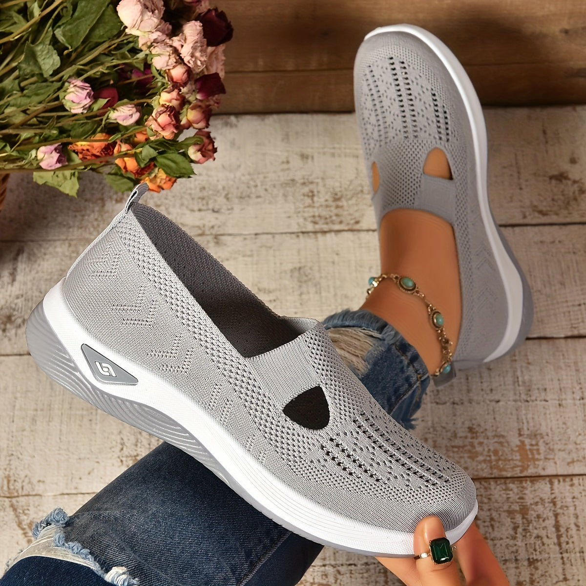 COMFORTIDE – Orthopedic Women's Slippers for All-Day Comfort