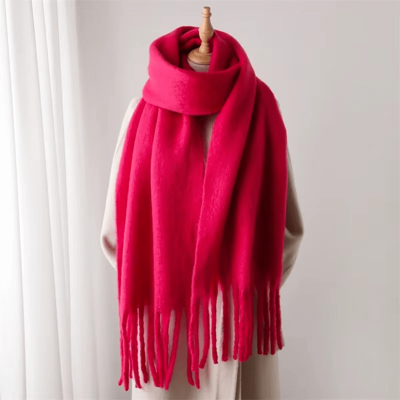 CosyCharm - Soft cashmere scarf with tassels for warm winter days