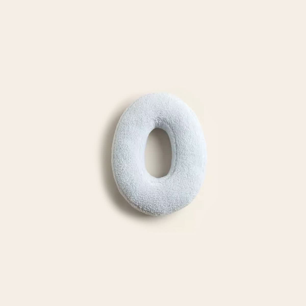 Coussin lettre personnalisée pour canapé