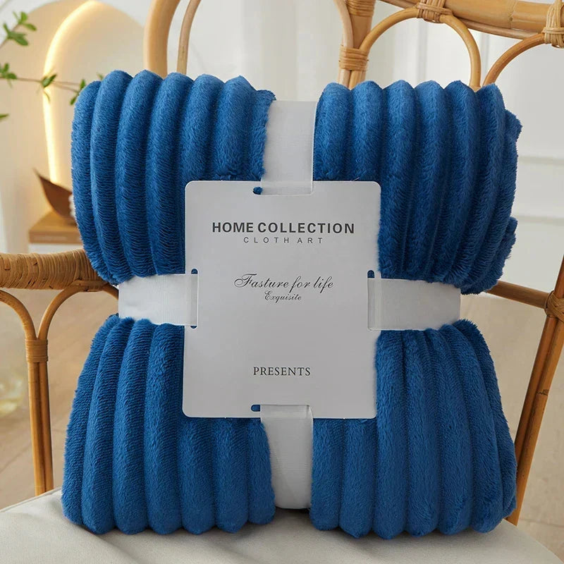 Couverture flanelle-polaire à larges rayures