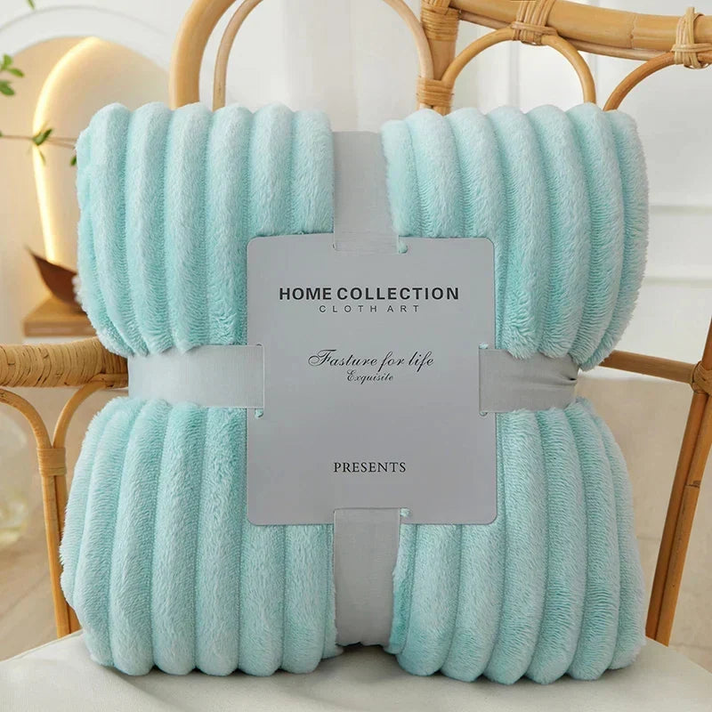 Couverture flanelle-polaire à larges rayures