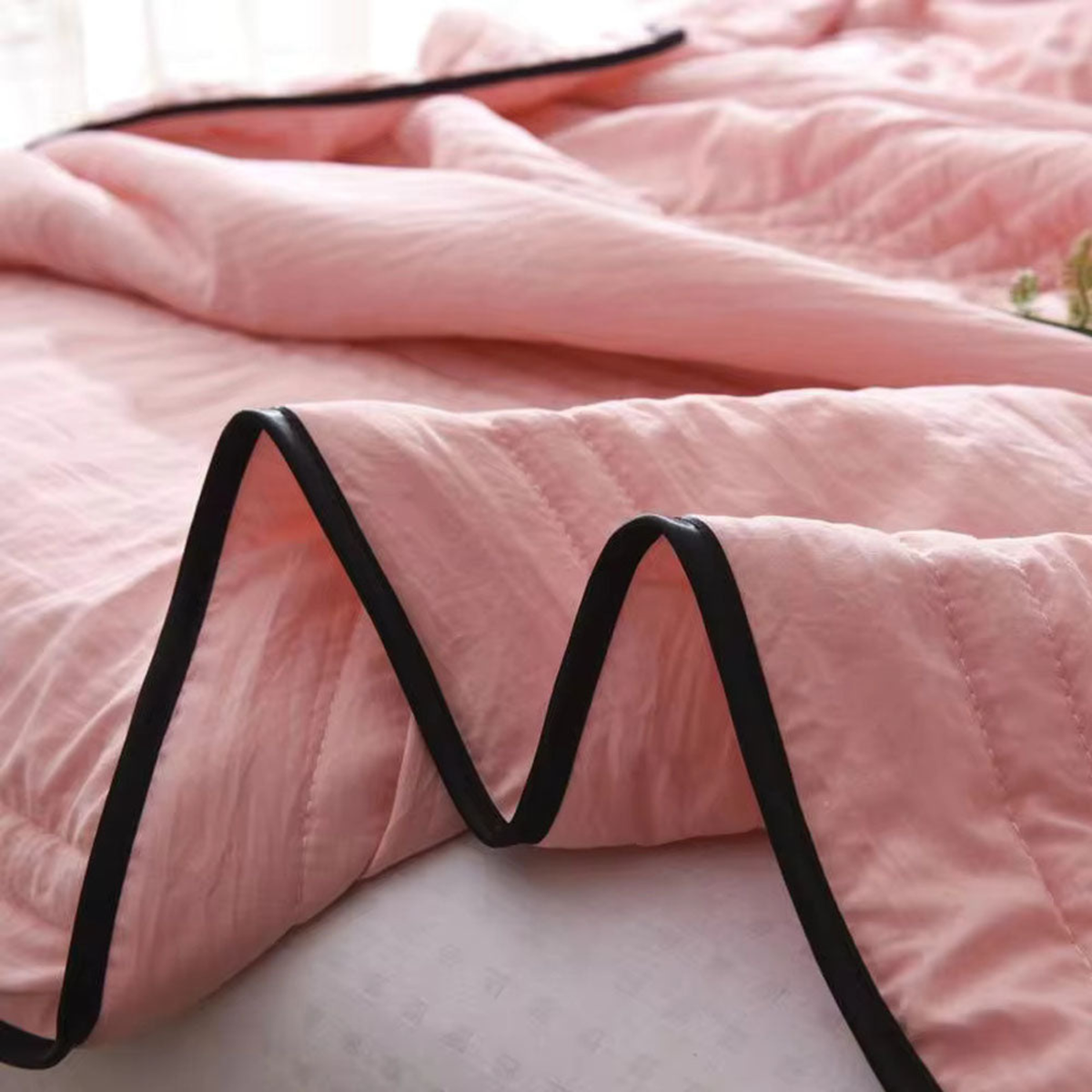 Couverture rafraîchissante pour un confort et une fraîcheur toute la nuit