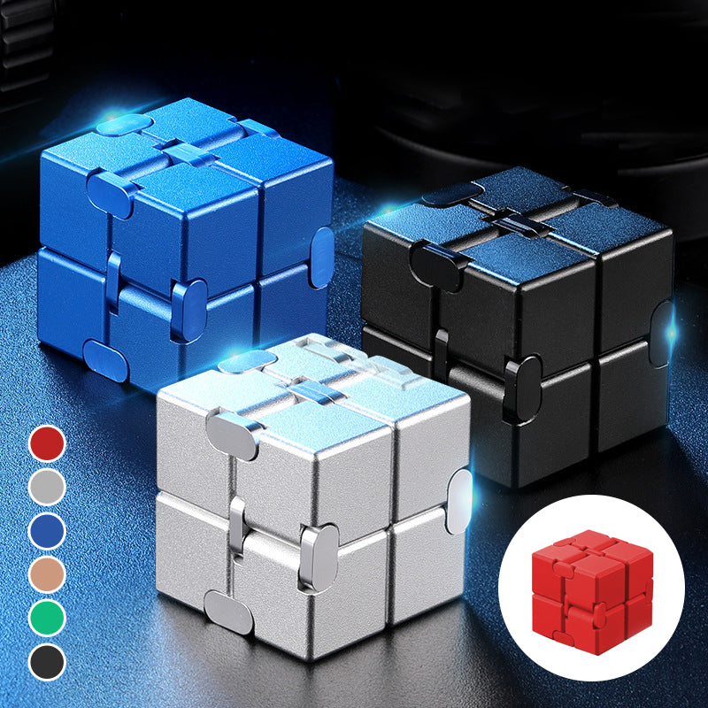 Cube anti-stress infini à manipuler
