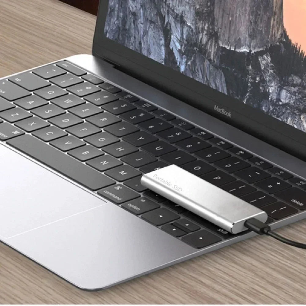Disque dur USB-C 4 To ultra-compact pour un stockage sécurisé des données