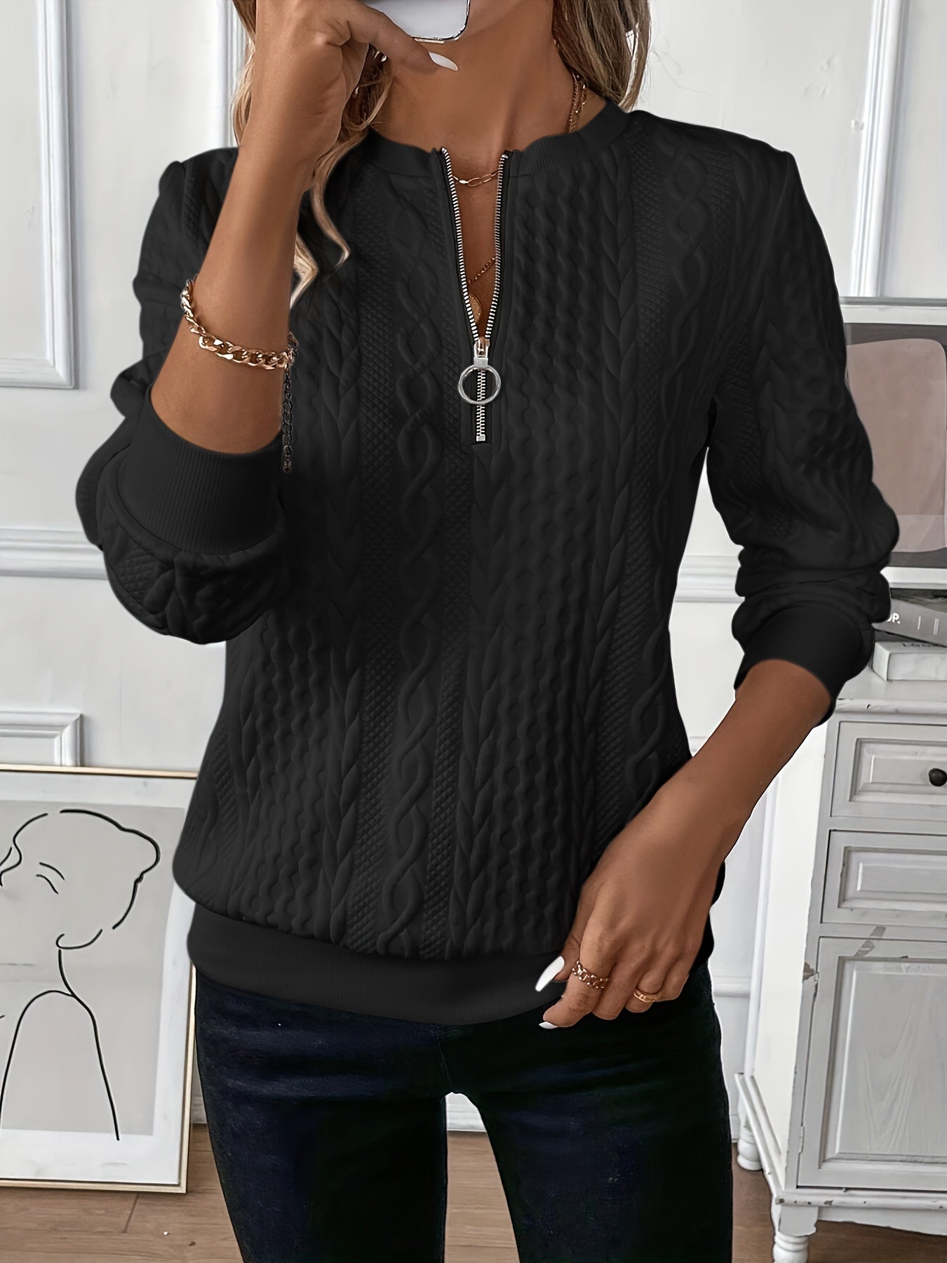 Elegant Knitted Jumper for Autumn