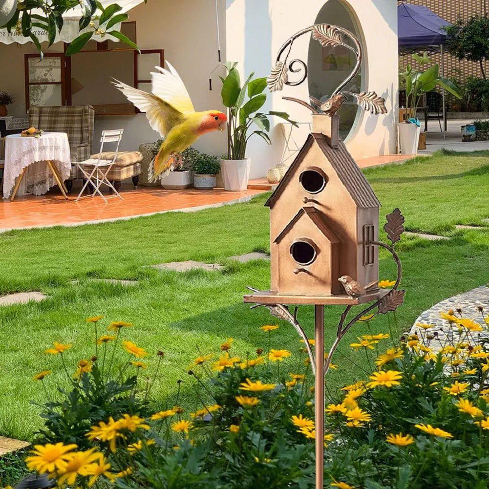 Élégant nichoir sur tige pour jardin et terrasse