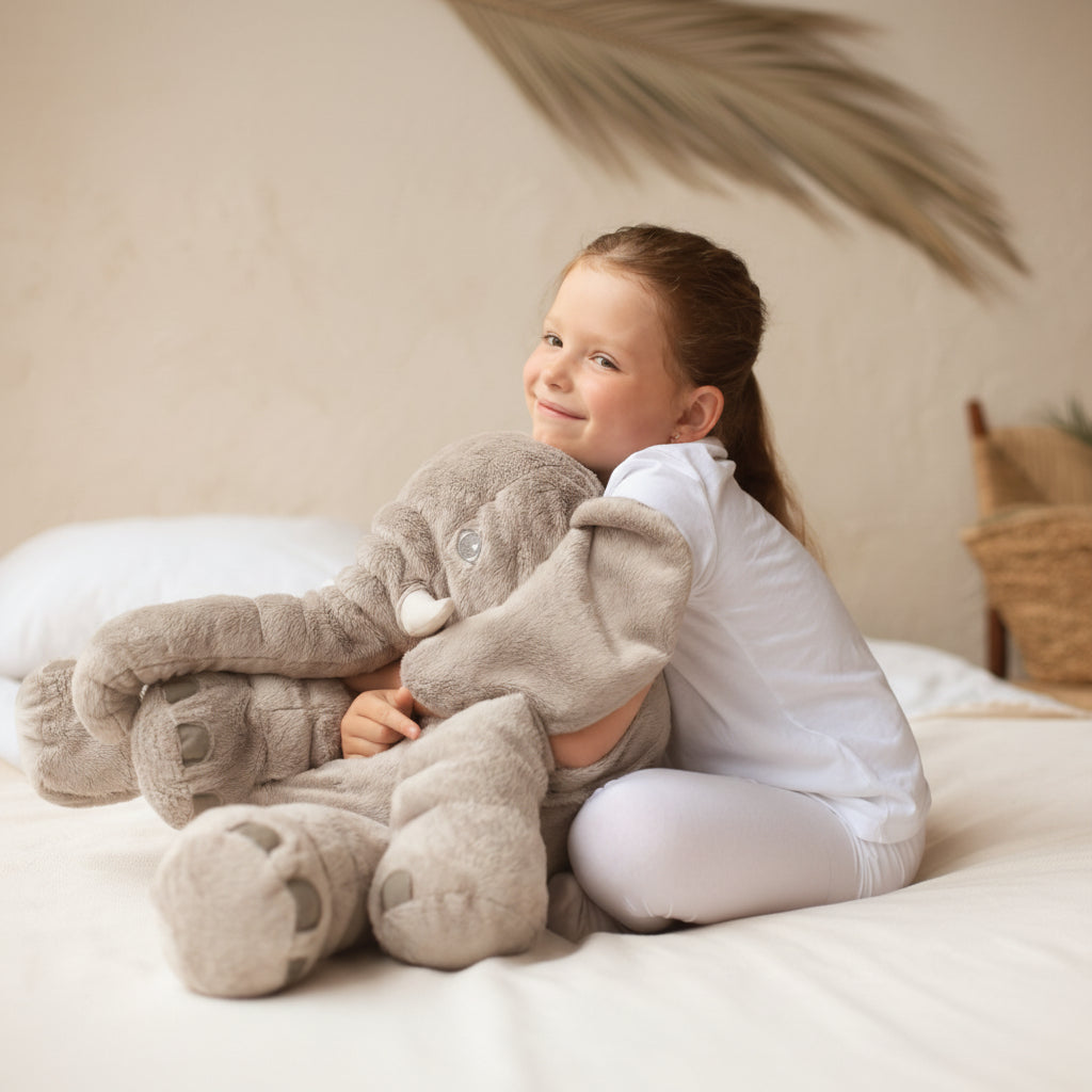 Éléphant en peluche – Très doux et confortable pour les moments câlins