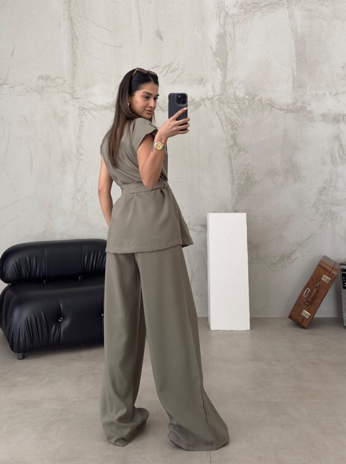 Ensemble casual sur mesure pour femme avec pantalon large et coupe décontractée