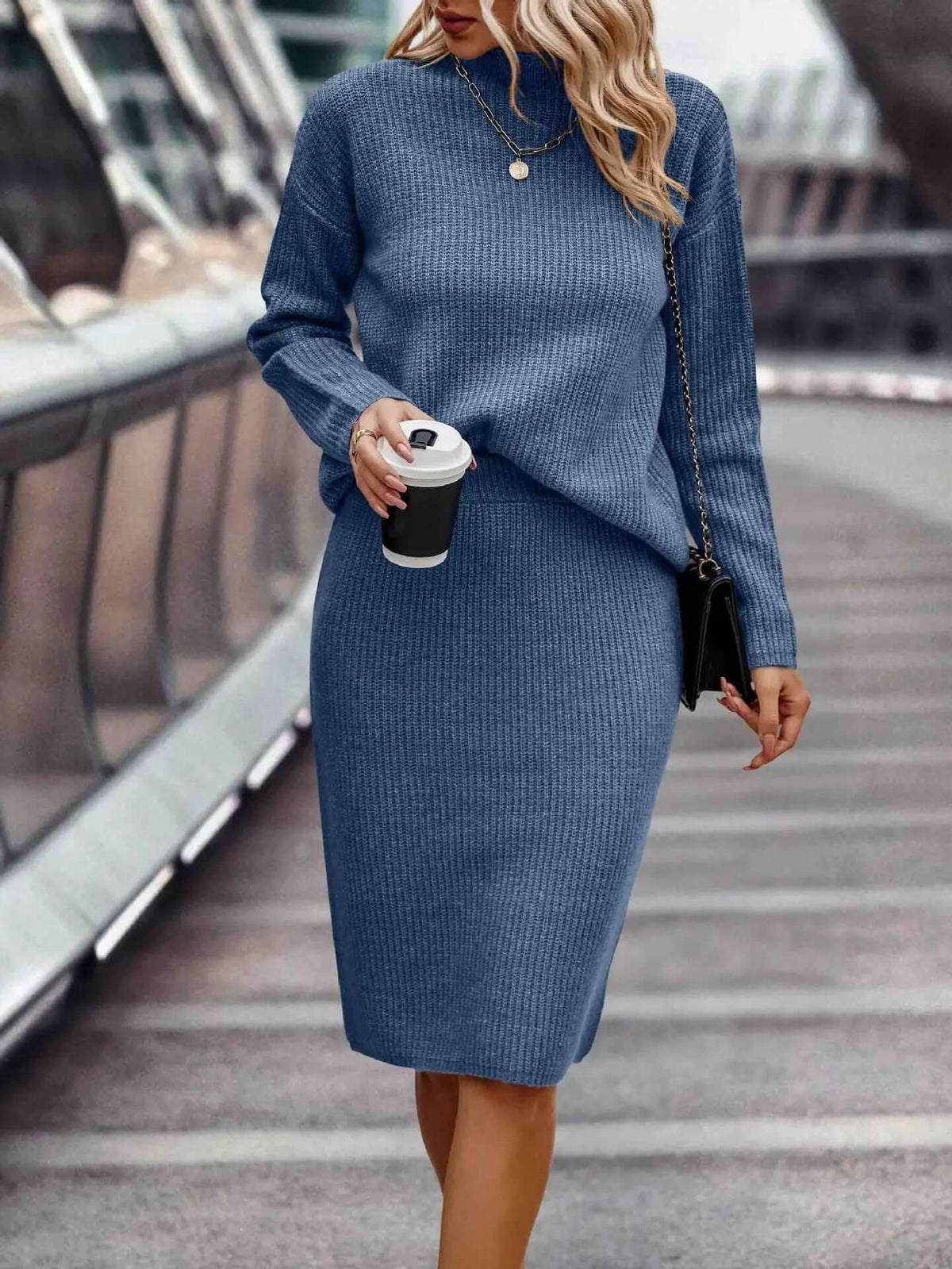 Ensemble tricoté deux pièces pour femme