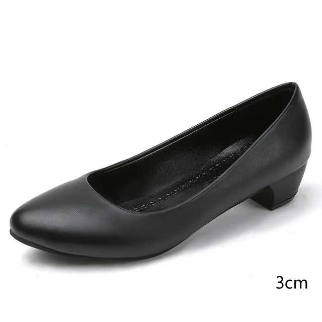 Escarpins orthopédiques élégants noirs pour femme avec soutien matelassé