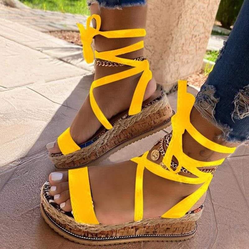Espadrilles femme à talon compensé avec brides croisées et bout ouvert