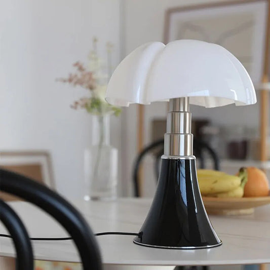 Flower Table Lamp – Elegant