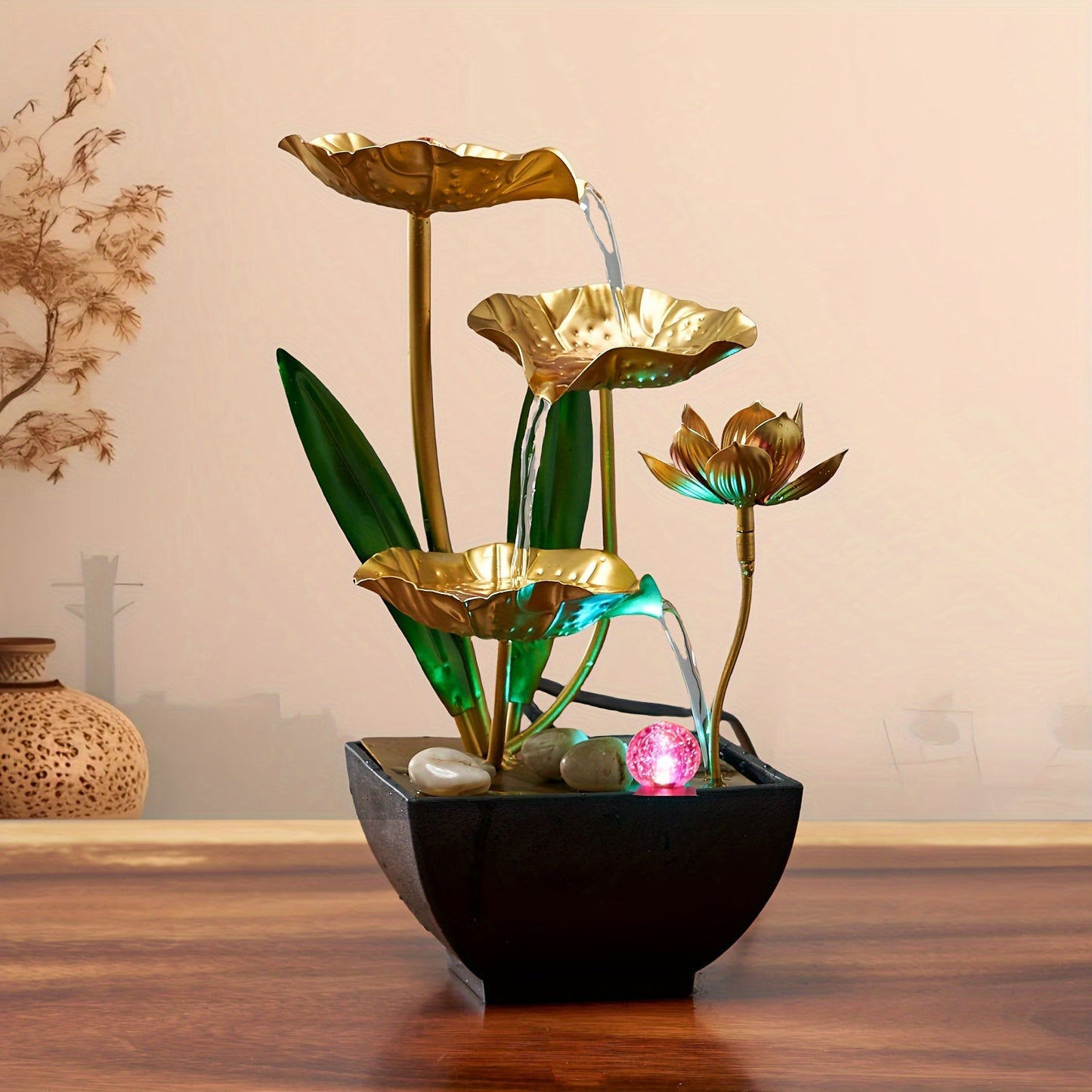 Fontaine d'intérieur avec lotus – apaisante et atmosphérique
