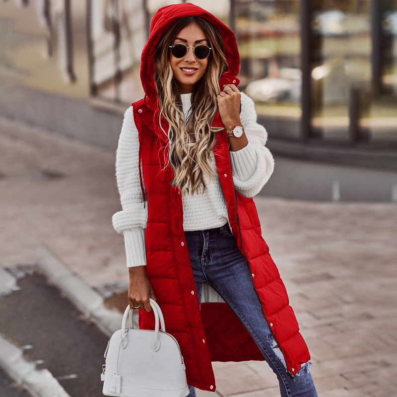 Gilet matelassé à capuche pour femme