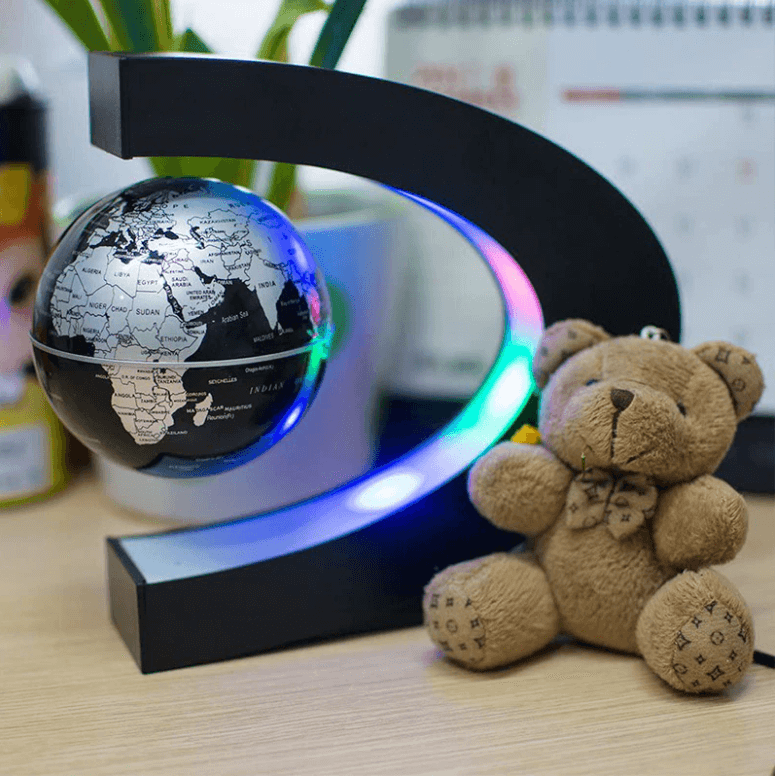 Globe terrestre à lévitation magnétique