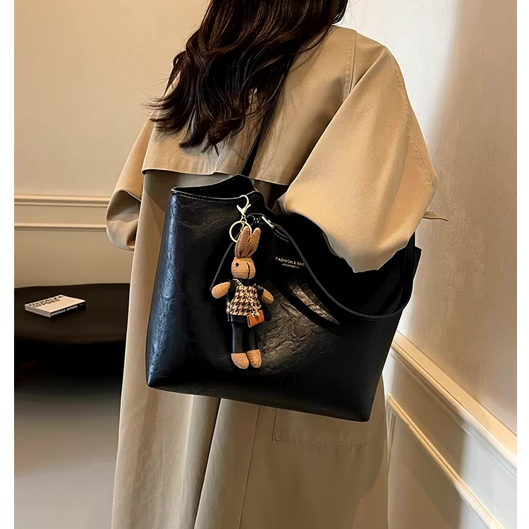 Grand sac porté épaule pour femme à deux anses