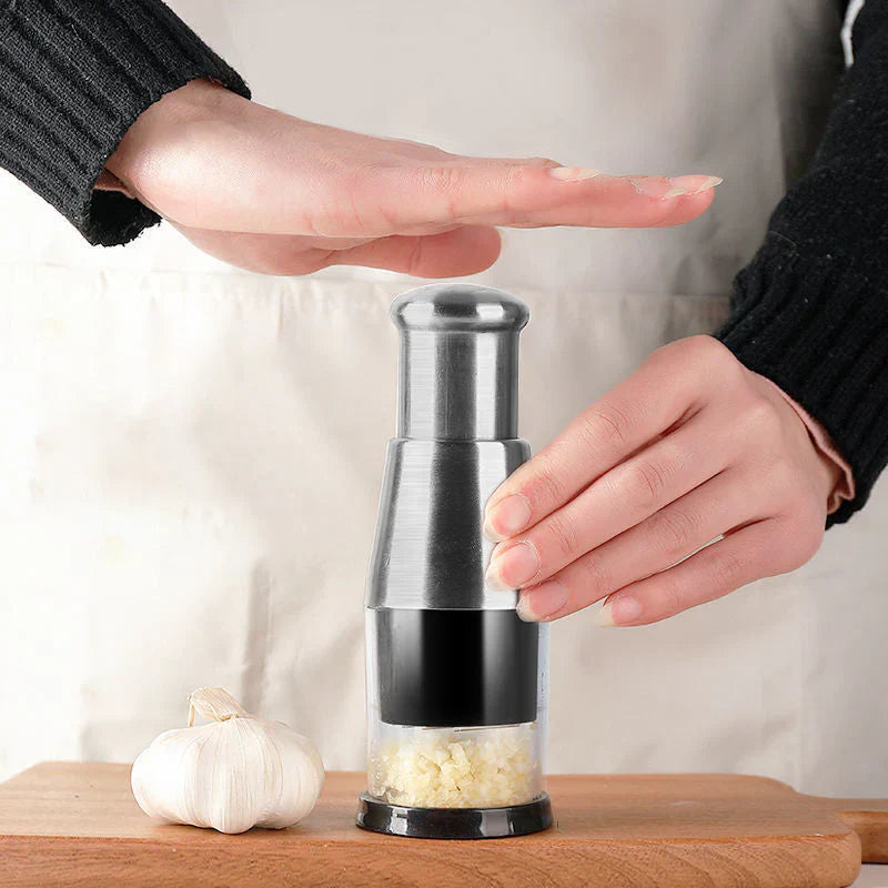 Hachoir à ail au design pratique – confort et rapidité en cuisine