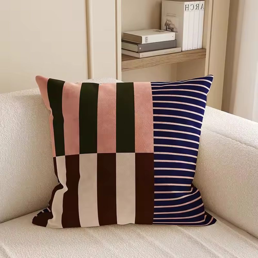 Housse de coussin à rayures et motifs carrés modernes