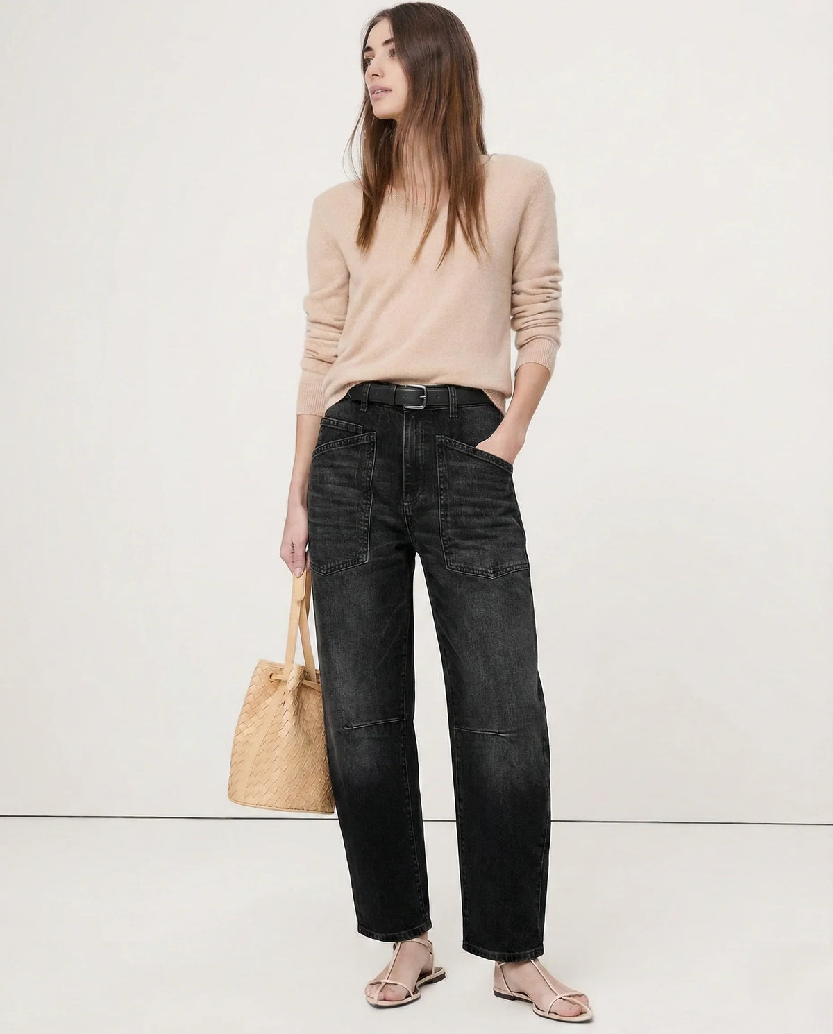 Jean barrel taille mi-haute à poches utilitaires pour femme