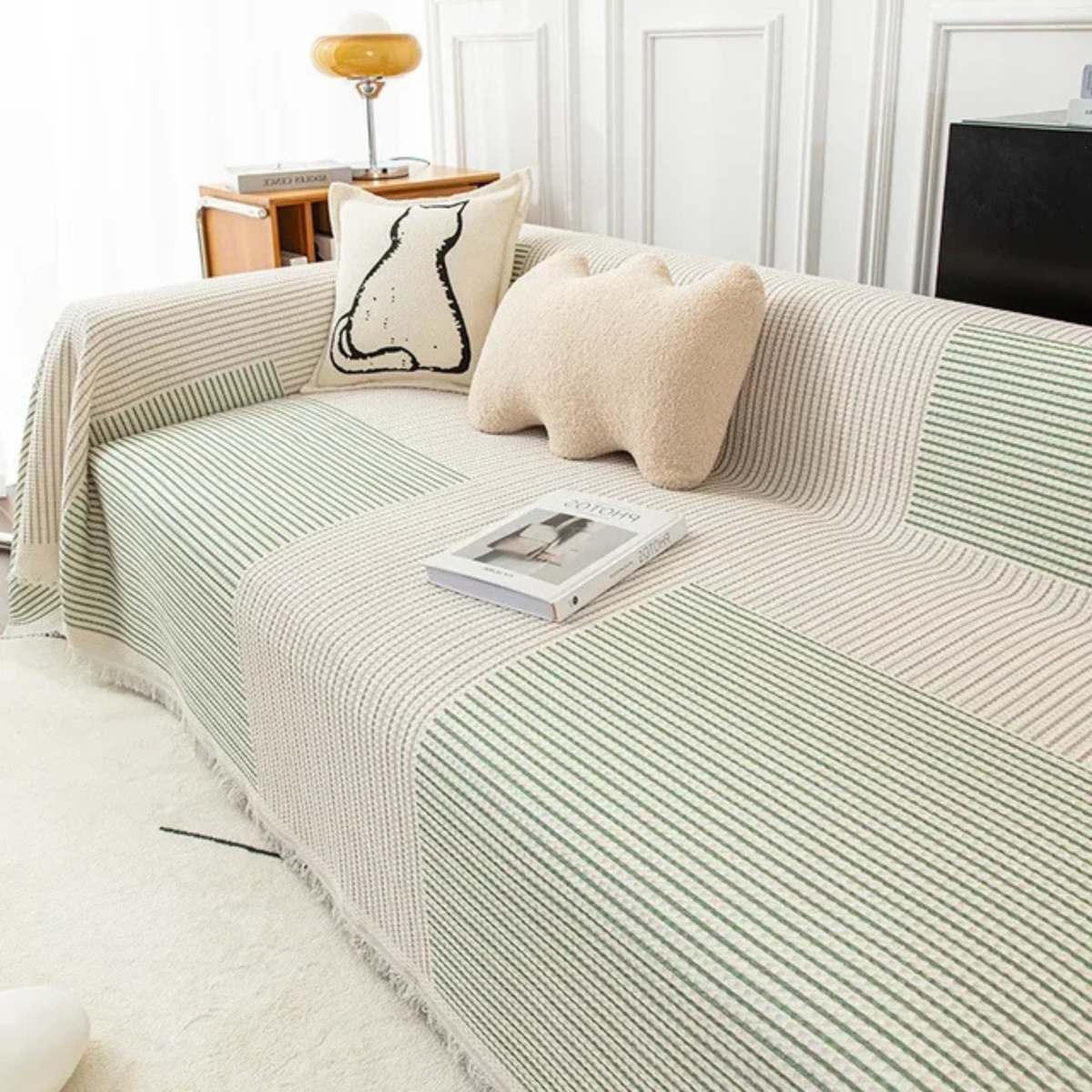 Jeté de canapé scandinave avec bordure à franges