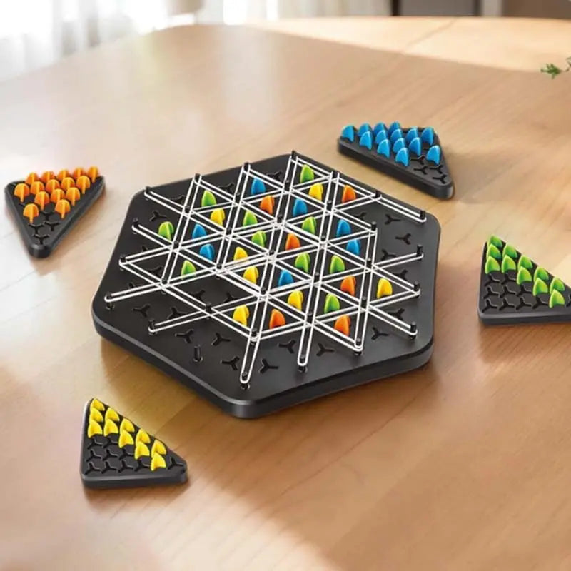 Kettendreieck Strategy Game – Elegant Thinking Game for 2–4 Players