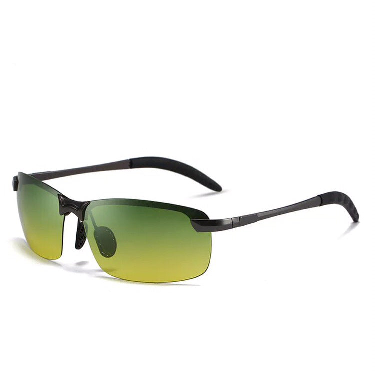Klugeule Automatic Color Changing Polarized Glasses