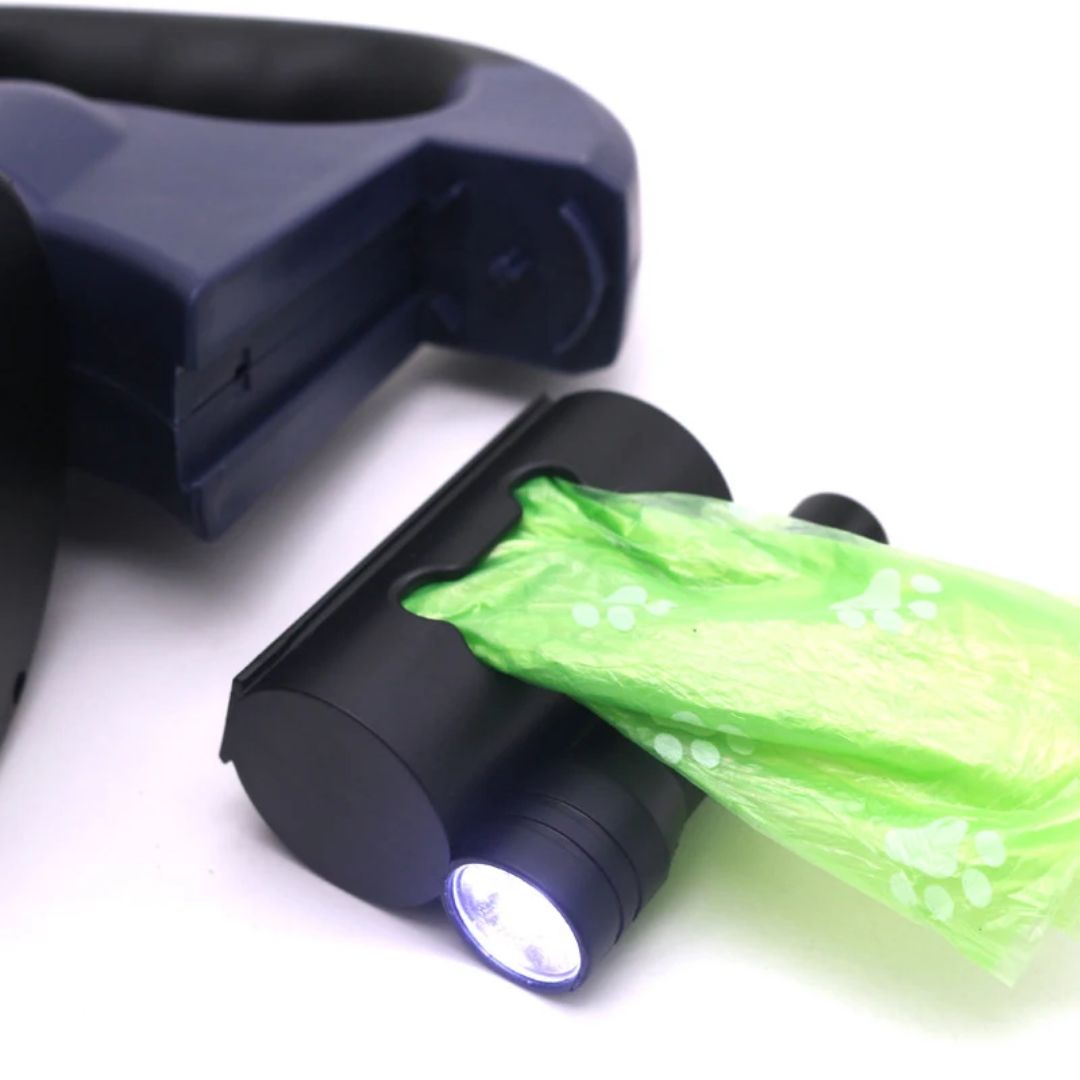 Laisse double pour chien avec lampe torche et distributeur de sacs à déjections