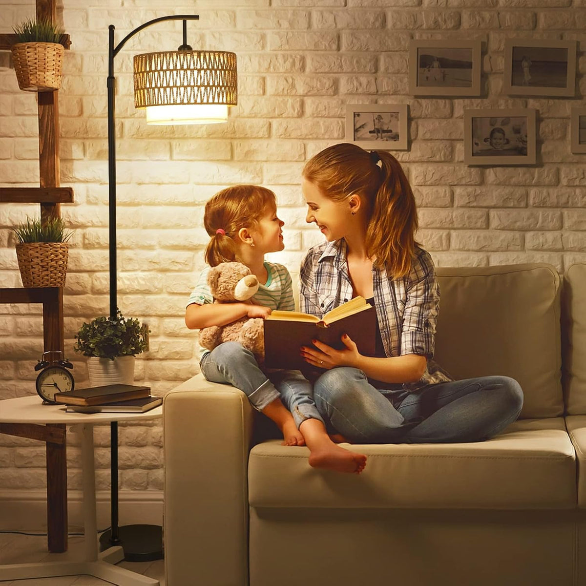 Lampadaire arc avec télécommande et double abat-jour