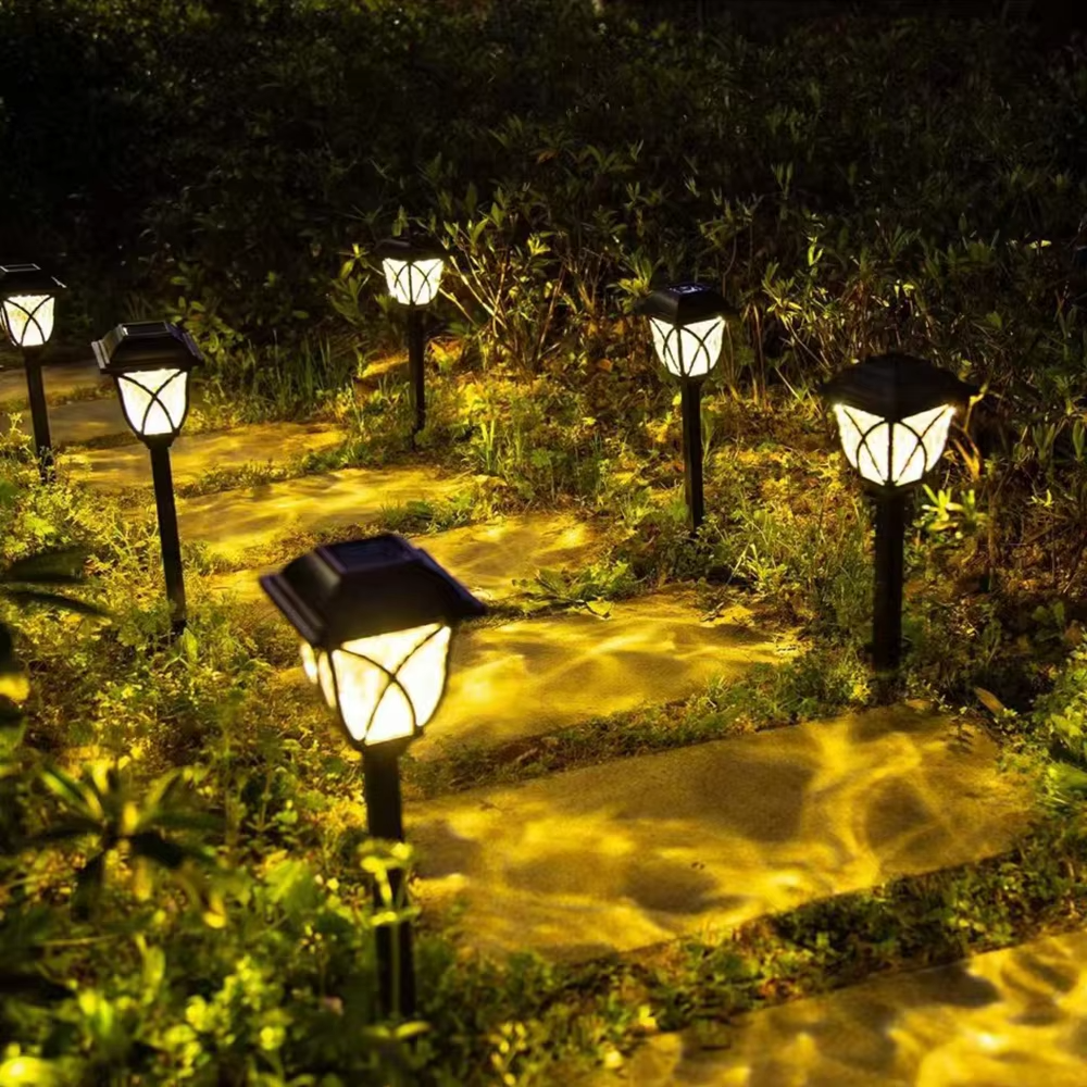 Lampadaire solaire LED pour jardin et allées, lumière chaude