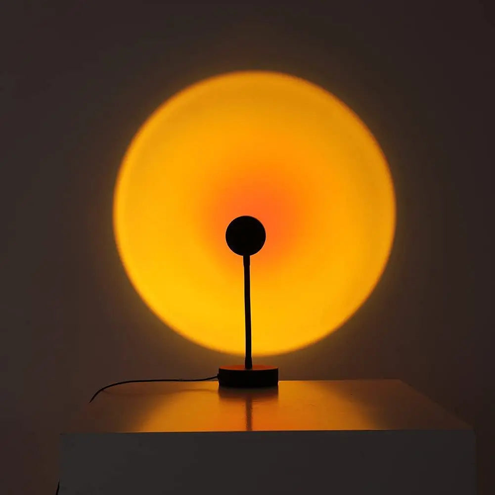 Lampe de projection moderne pour la détente – crée une atmosphère chaleureuse et un effet lumineux unique