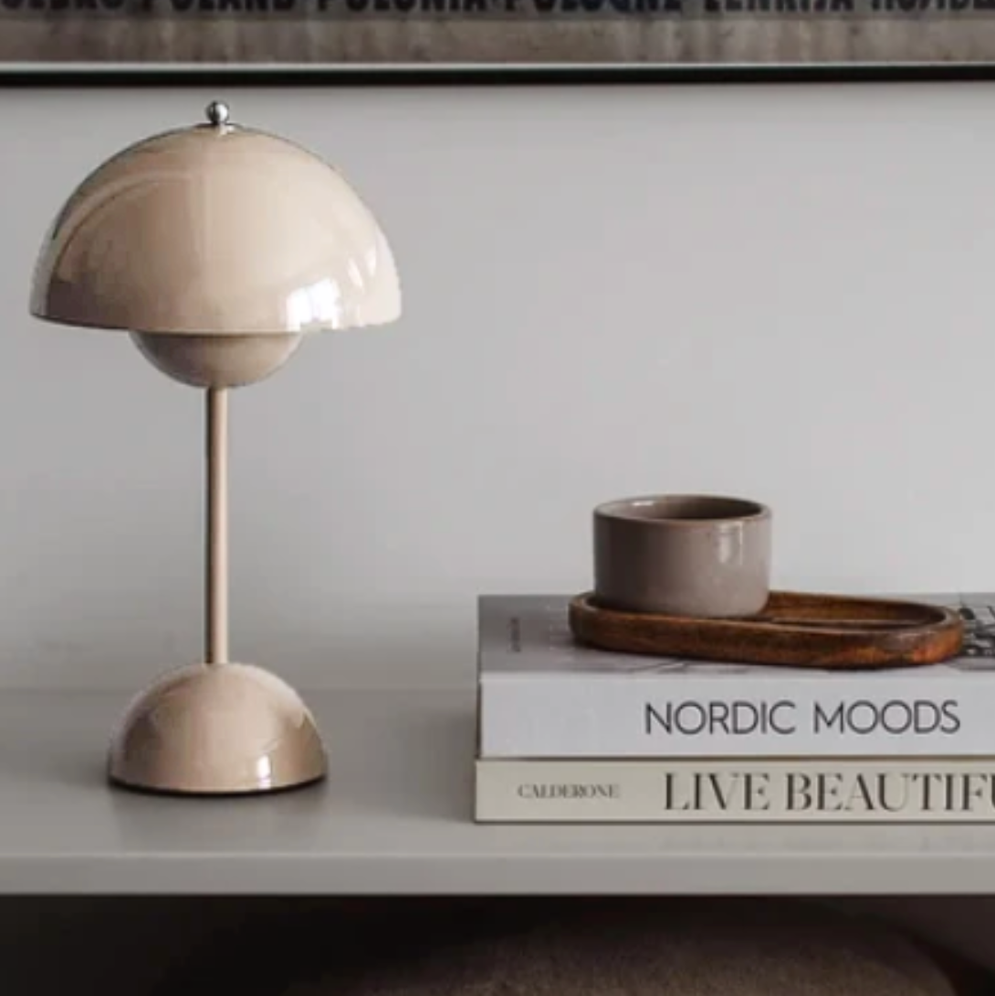 Lampe de table LED sans fil design parapluie rétro