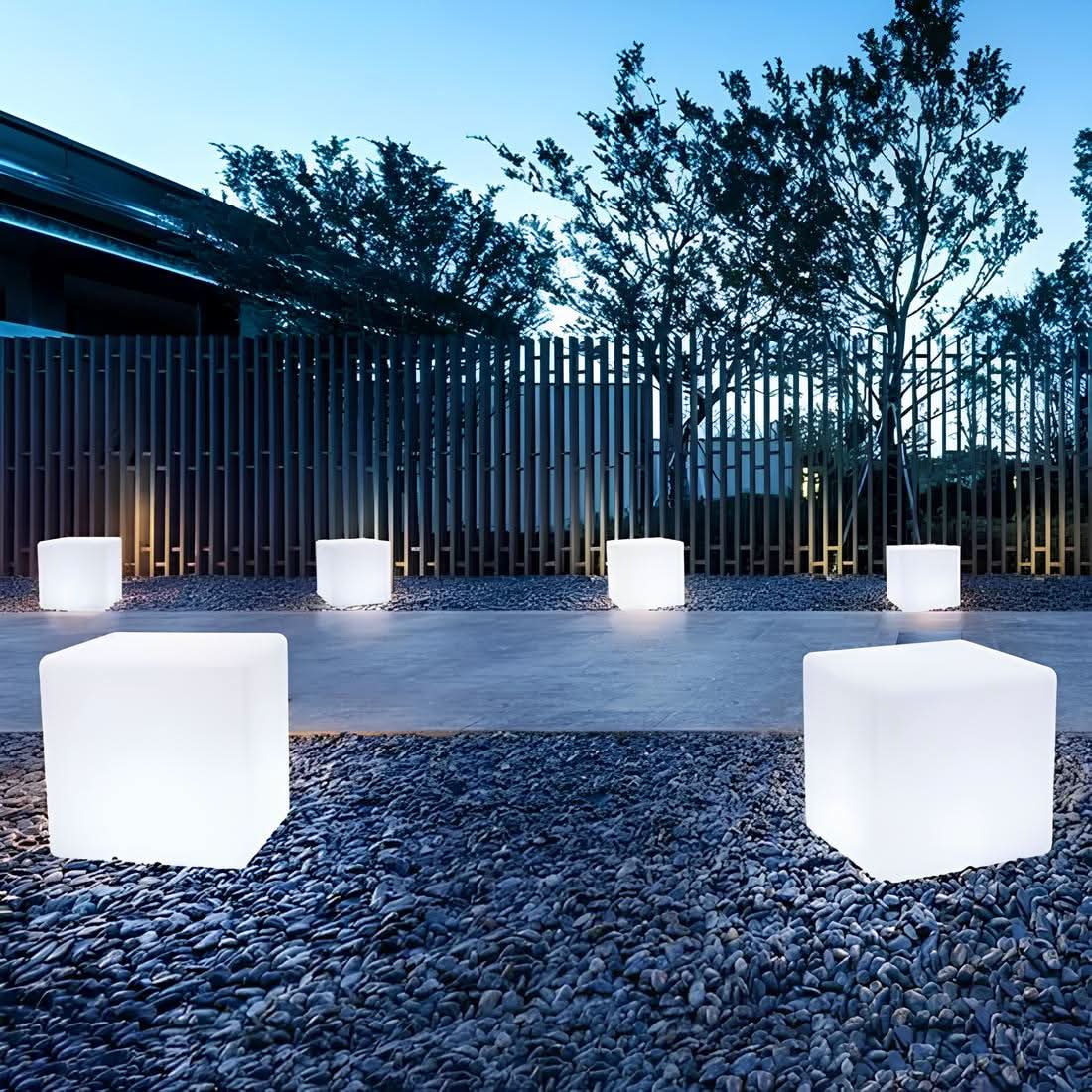 Lampe LED d'extérieur cube sans fil