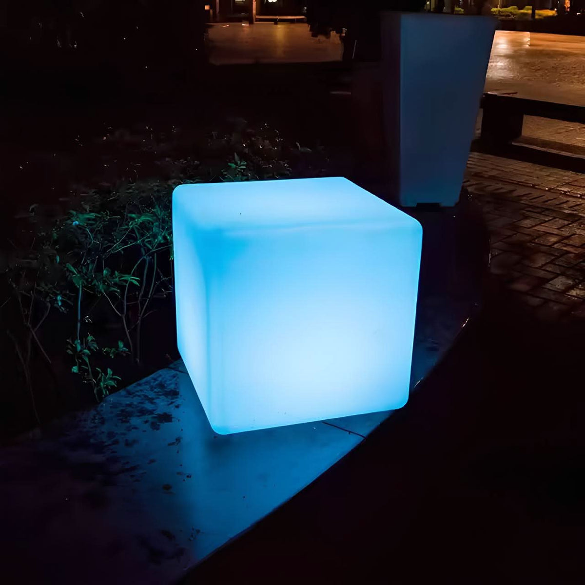 Lampe LED d'extérieur cube sans fil