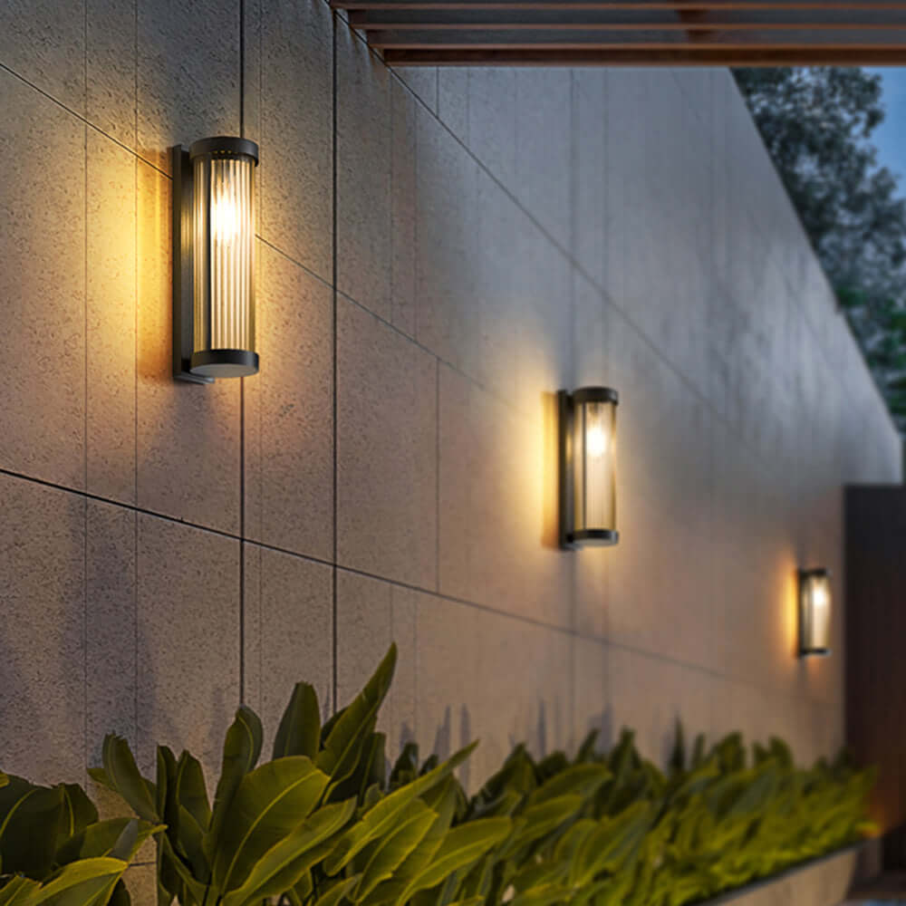 Lampe solaire d'extérieur cylindrique en métal et verre