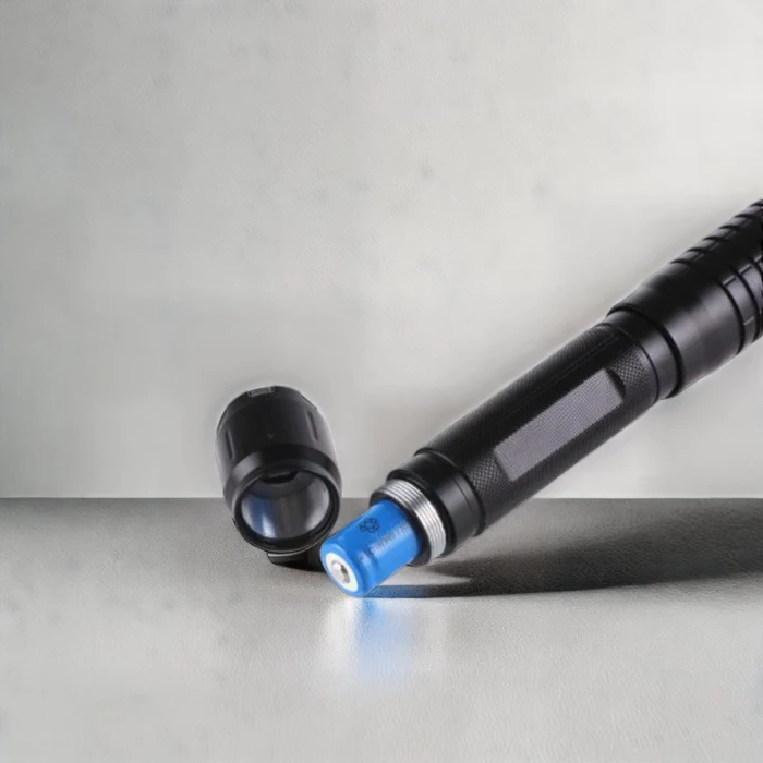 Lampe torche laser tactique