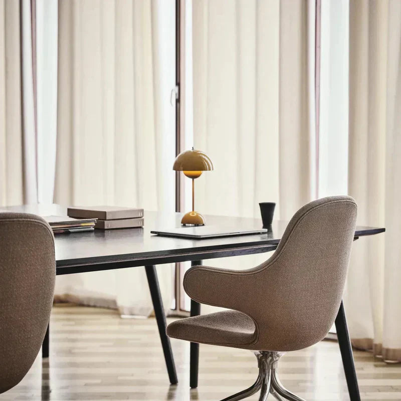 LED Lamp with Warm, Elegant Light