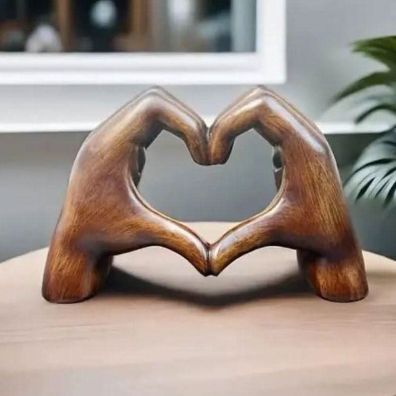 LOVESCULPT WOOD – Handmade wooden decorative figure for a loving home
