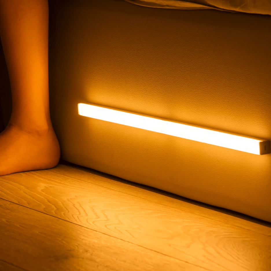 LUMISENSE BAR – Wireless LED Light Fixture with Motion Sensor & USB/AAA Power Supply