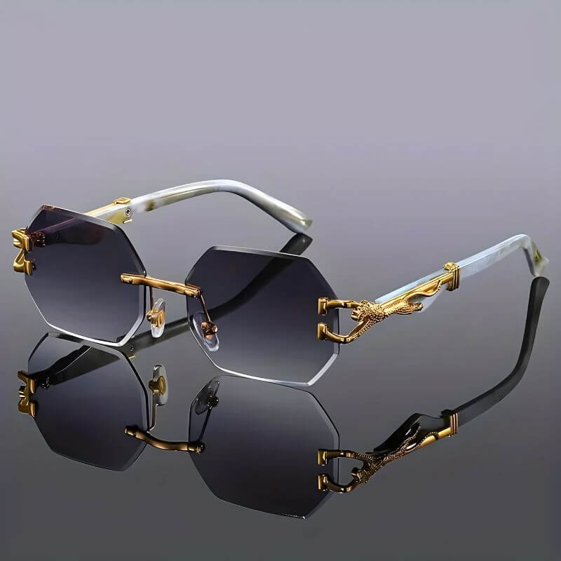 Lunettes de soleil hexagonales avec détails dorés et protection UV
