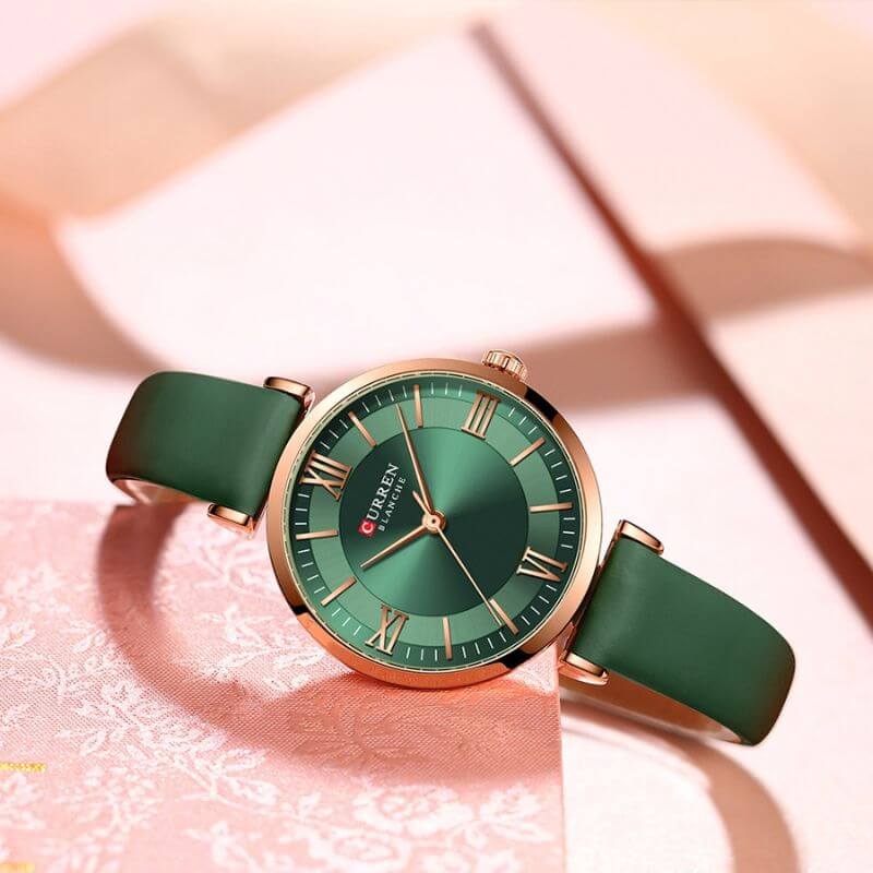 Montre élégante étanche avec bracelet