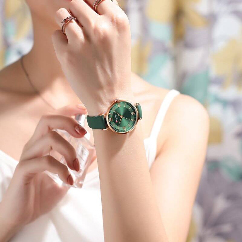 Montre élégante étanche avec bracelet