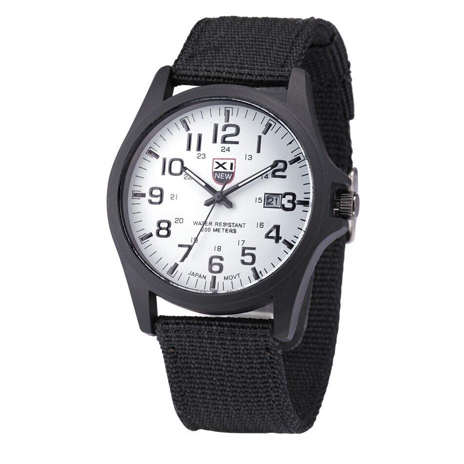 Montre tactique pour homme – Étanche et résistante aux chocs avec LED