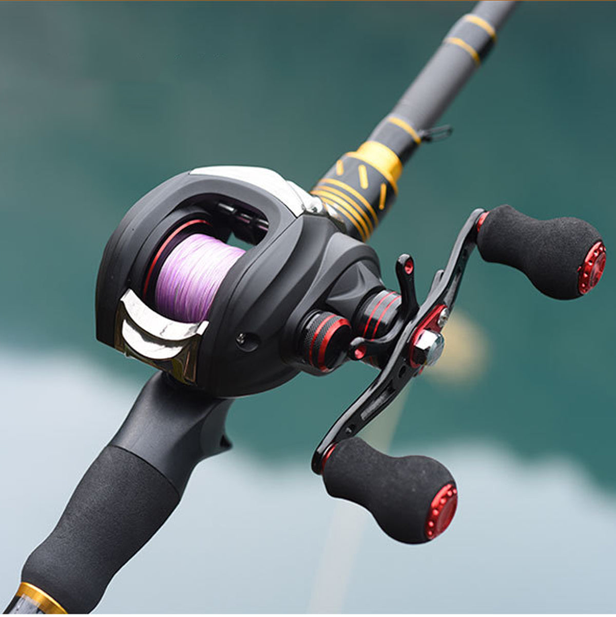 Moulinet baitcasting ultraléger – Lancer long et fluide